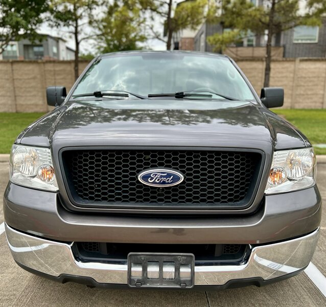2004 Ford FORD F-150 CREW CAB XLT 69K LOW MILES TONNEAU COVER YOUTUBE VIDEO   - Photo 14 - Stafford, TX 77477