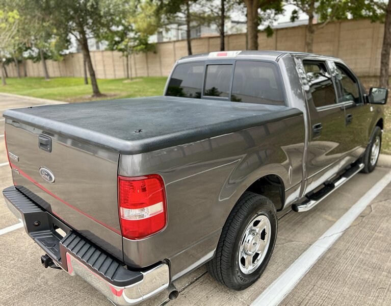 2004 Ford FORD F-150 CREW CAB XLT 69K LOW MILES TONNEAU COVER YOUTUBE VIDEO   - Photo 24 - Stafford, TX 77477