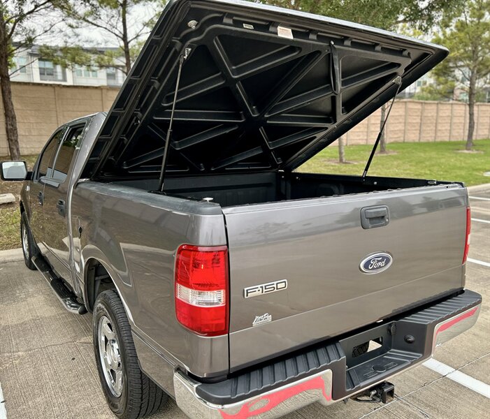 2004 Ford FORD F-150 CREW CAB XLT 69K LOW MILES TONNEAU COVER YOUTUBE VIDEO   - Photo 28 - Stafford, TX 77477