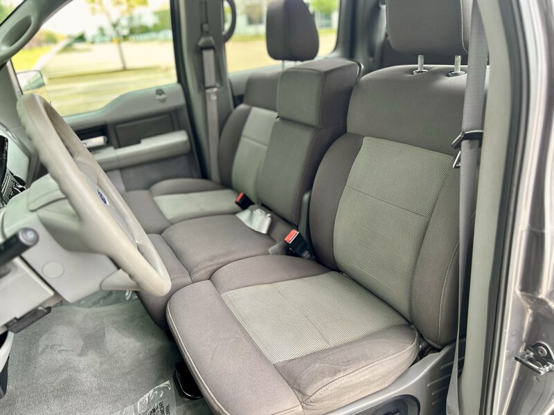 2004 Ford FORD F-150 CREW CAB XLT 69K LOW MILES TONNEAU COVER YOUTUBE VIDEO   - Photo 57 - Stafford, TX 77477