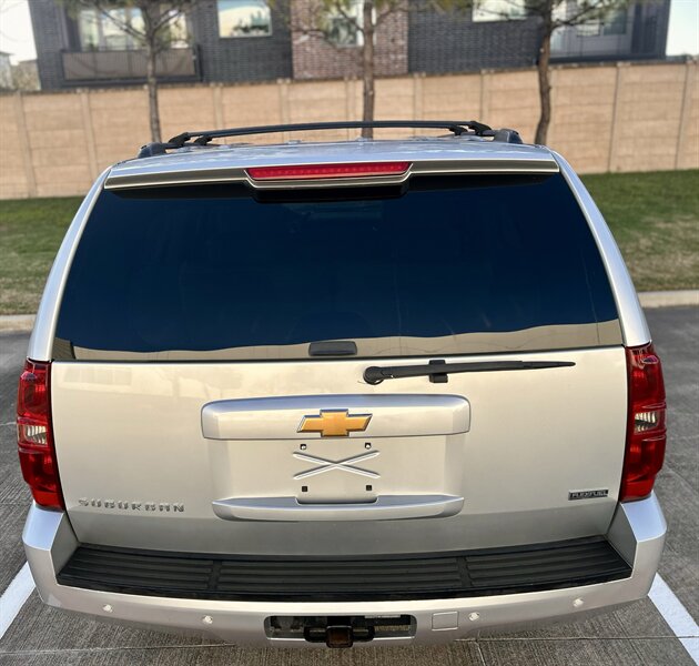 2012 Chevrolet CHEVROLET SUBURBAN LT DVD LEATHER HEATSEAT BOSE WOOD 8PASS YOUTUBE VIDEO   - Photo 17 - Stafford, TX 77477