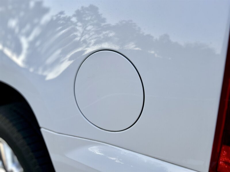 2010 Chevrolet CHEVROLET TAHOE LT LEATHER BOSE WOOD TEXAS EDITION 64K LOW MILES   - Photo 39 - Stafford, TX 77477