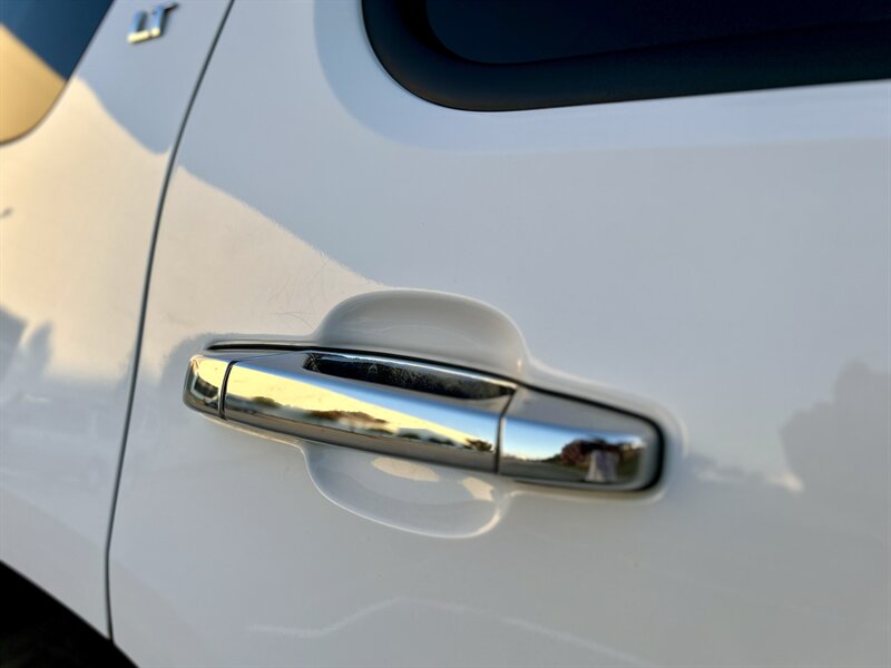 2010 Chevrolet CHEVROLET TAHOE LT LEATHER BOSE WOOD TEXAS EDITION 64K LOW MILES   - Photo 35 - Stafford, TX 77477