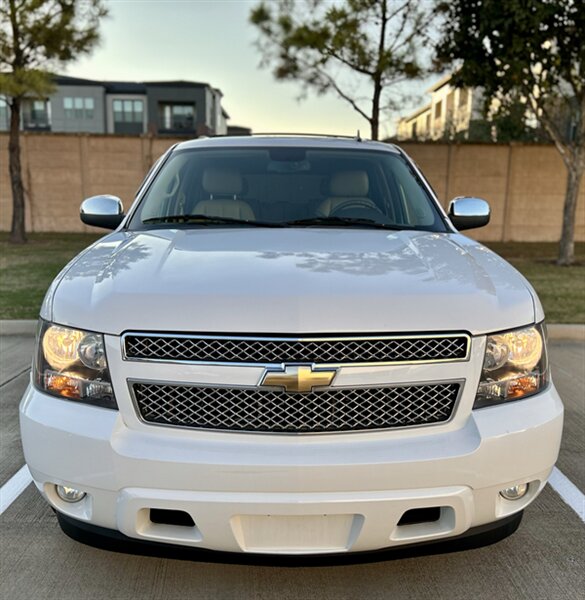 2010 Chevrolet CHEVROLET TAHOE LT LEATHER BOSE WOOD TEXAS EDITION 64K LOW MILES   - Photo 2 - Stafford, TX 77477