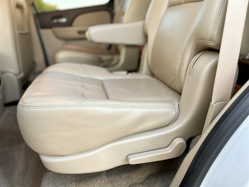 2010 Chevrolet CHEVROLET TAHOE LT LEATHER BOSE WOOD TEXAS EDITION 64K LOW MILES   - Photo 65 - Stafford, TX 77477