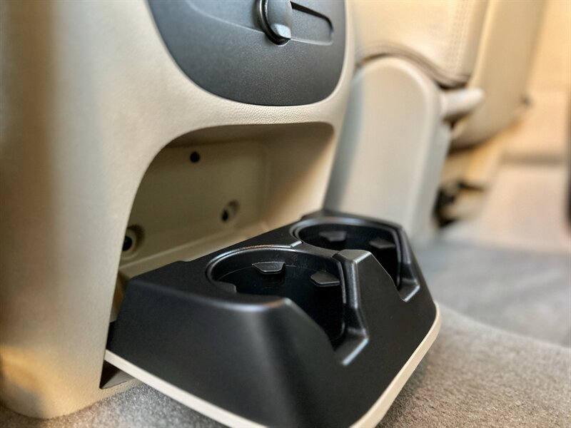 2010 Chevrolet CHEVROLET TAHOE LT LEATHER BOSE WOOD TEXAS EDITION 64K LOW MILES   - Photo 89 - Stafford, TX 77477