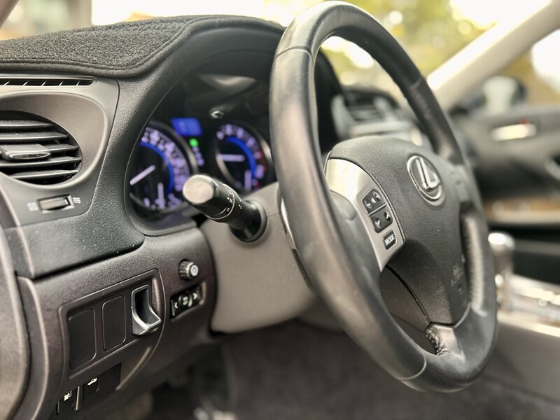 2011 Lexus LEXUS IS 250 SUNROOF 50K LOW MILES SUN FOG LIGHTS YOUTUBE VIDEO   - Photo 37 - Stafford, TX 77477