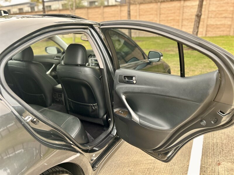 2011 Lexus LEXUS IS 250 SUNROOF 50K LOW MILES SUN FOG LIGHTS YOUTUBE VIDEO   - Photo 47 - Stafford, TX 77477