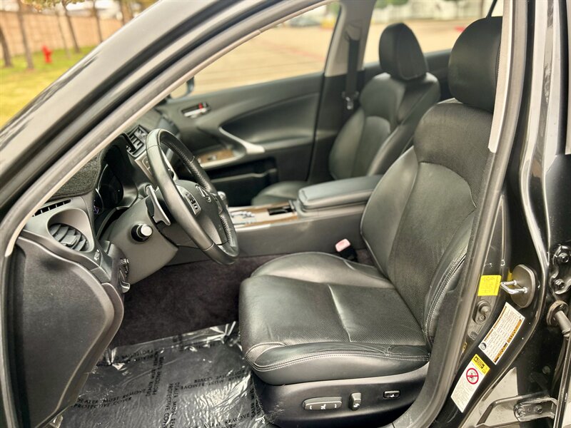 2011 Lexus LEXUS IS 250 SUNROOF 50K LOW MILES SUN FOG LIGHTS YOUTUBE VIDEO   - Photo 35 - Stafford, TX 77477