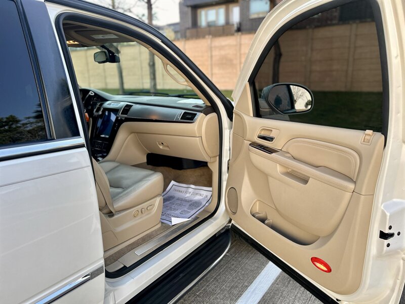 2011 Cadillac CADILLAC ESCALADE LUXURY NAV 86K LOW MILES SUPER NICE  YOUTUBE VIDEO   - Photo 65 - Stafford, TX 77477