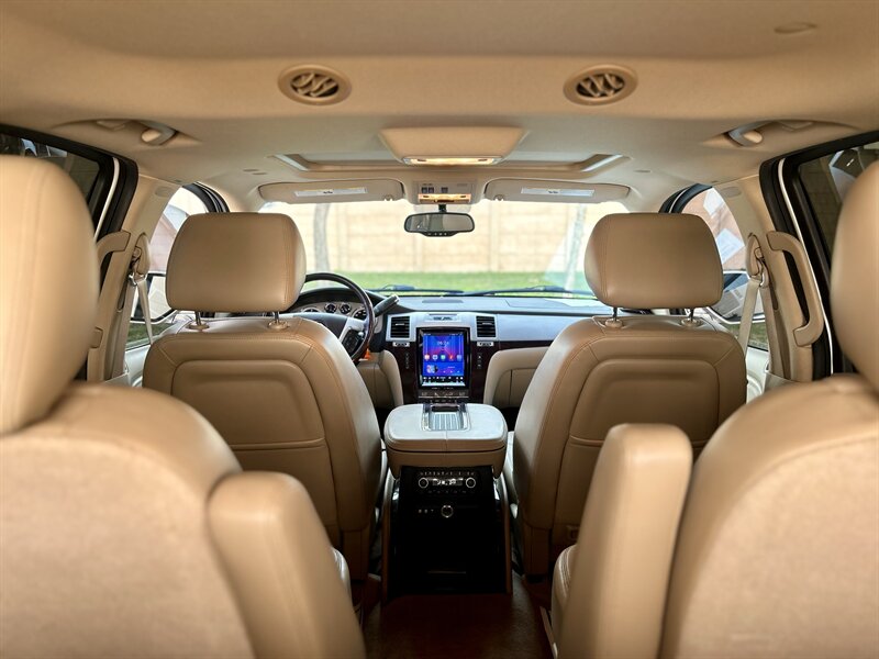 2011 Cadillac CADILLAC ESCALADE LUXURY NAV 86K LOW MILES SUPER NICE  YOUTUBE VIDEO   - Photo 59 - Stafford, TX 77477
