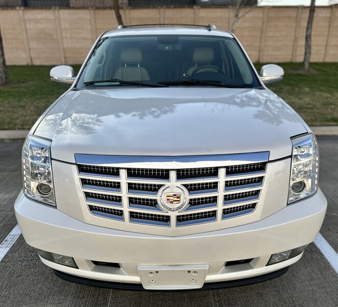 2011 Cadillac CADILLAC ESCALADE LUXURY NAV 86K LOW MILES SUPER NICE  YOUTUBE VIDEO   - Photo 9 - Stafford, TX 77477