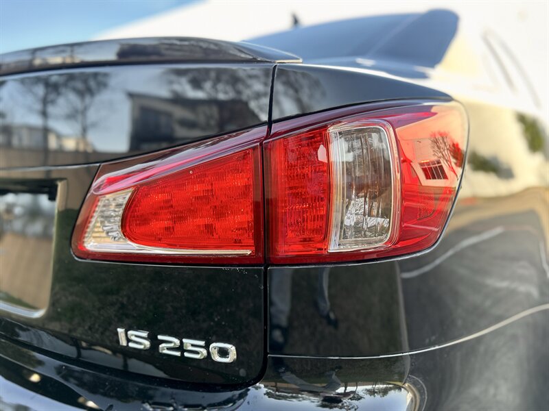 2012 Lexus LEXUS IS 250 F SPORT NAVIGATION HTD SEATS FOG LIGHTS YOUTUBE VIDEO   - Photo 25 - Stafford, TX 77477