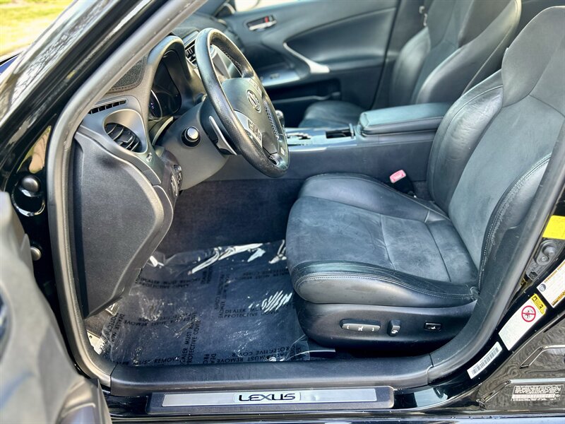 2012 Lexus LEXUS IS 250 F SPORT NAVIGATION HTD SEATS FOG LIGHTS YOUTUBE VIDEO   - Photo 34 - Stafford, TX 77477