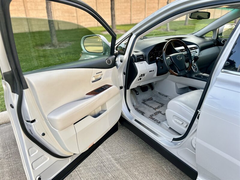 2010 Lexus LEXUS RX 350 NAVIGATION 86K MILES PREMIUM PKG YOUTUBE VIDEO   - Photo 45 - Stafford, TX 77477