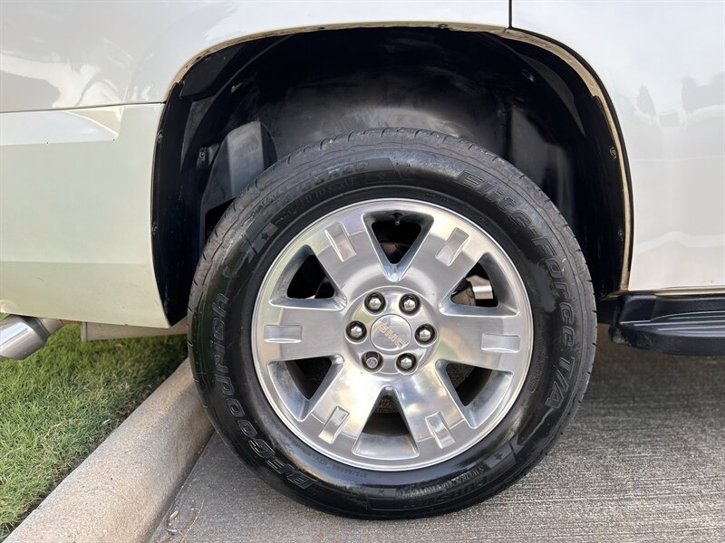2013 GMC Yukon SLT 8 PASS 20 " WHEELS HTD & COOL SEATS SUPER CLEAN   - Photo 81 - Stafford, TX 77477
