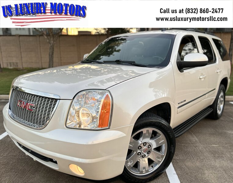 2013 GMC Yukon SLT 8 PASS 20 " WHEELS HTD & COOL SEATS SUPER CLEAN   - Photo 1 - Stafford, TX 77477