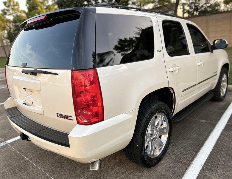 2013 GMC Yukon SLT 8 PASS 20 " WHEELS HTD & COOL SEATS SUPER CLEAN   - Photo 22 - Stafford, TX 77477