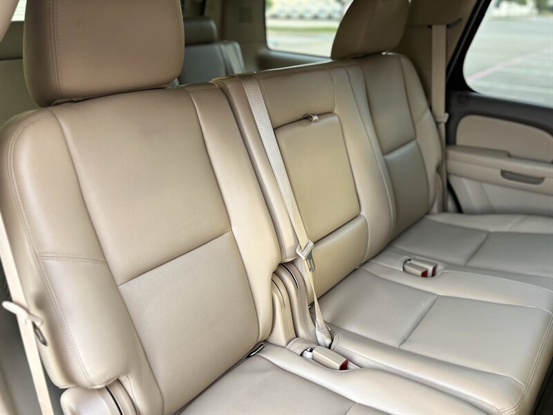 2013 GMC Yukon SLT 8 PASS 20 " WHEELS HTD & COOL SEATS SUPER CLEAN   - Photo 58 - Stafford, TX 77477