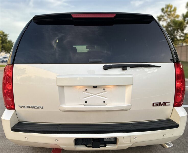 2013 GMC Yukon SLT 8 PASS 20 " WHEELS HTD & COOL SEATS SUPER CLEAN   - Photo 29 - Stafford, TX 77477