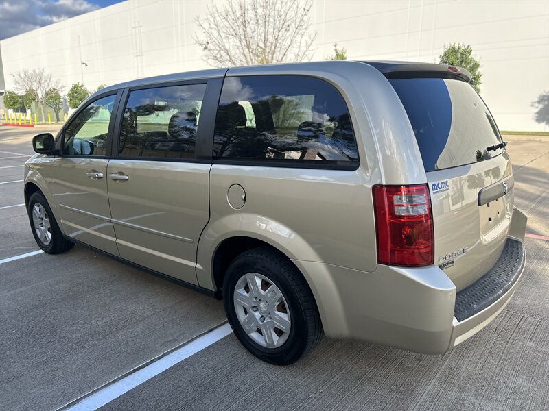 2010 Dodge DODGE GRAND CARAVAN SE 3.3L V6 ALLOY WHEELS FRESH TRADE   - Photo 8 - Stafford, TX 77477