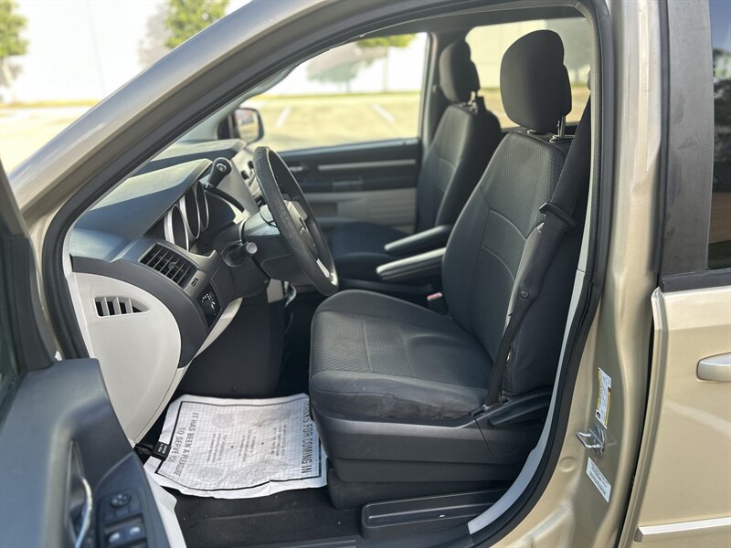 2010 Dodge DODGE GRAND CARAVAN SE 3.3L V6 ALLOY WHEELS FRESH TRADE   - Photo 10 - Stafford, TX 77477