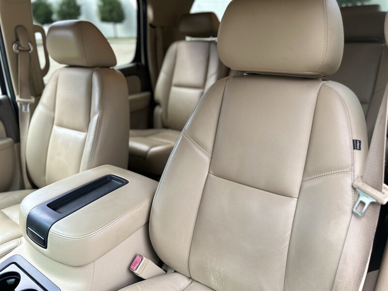 2010 GMC GMC YUKON XL SLT NAV DVD BOSE HTD COOL SEATS R-CAM 7 PASSENGER   - Photo 48 - Stafford, TX 77477