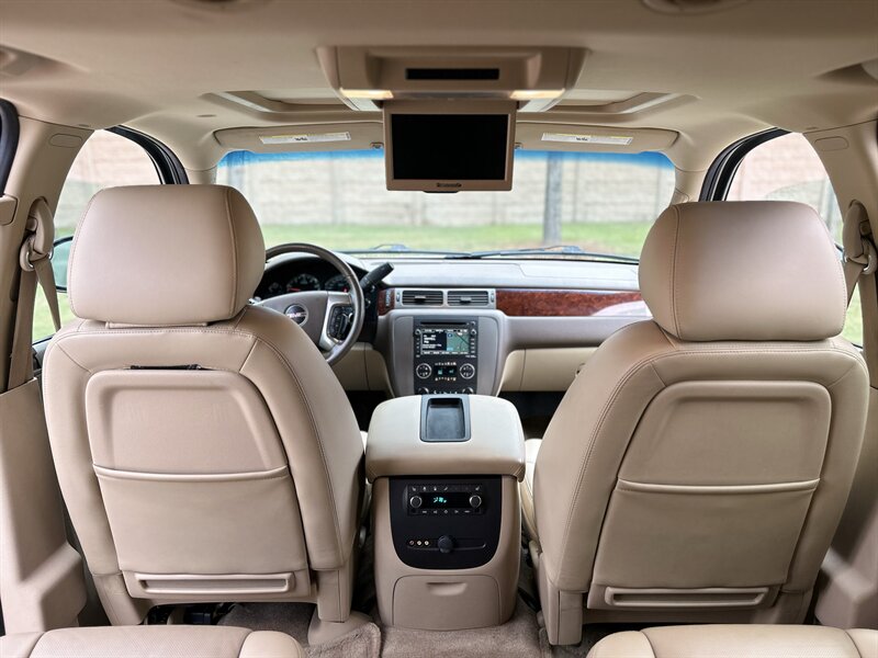 2010 GMC GMC YUKON XL SLT NAV DVD BOSE HTD COOL SEATS R-CAM 7 PASSENGER   - Photo 64 - Stafford, TX 77477