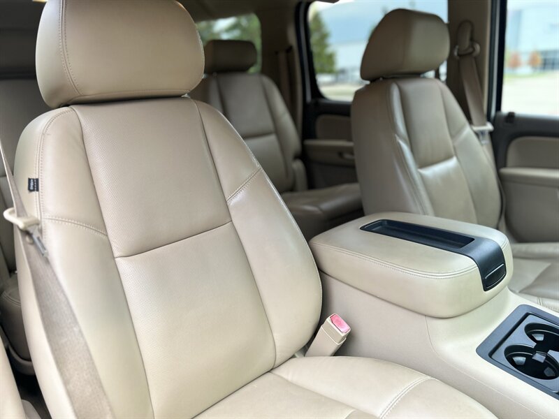 2010 GMC GMC YUKON XL SLT NAV DVD BOSE HTD COOL SEATS R-CAM 7 PASSENGER   - Photo 70 - Stafford, TX 77477