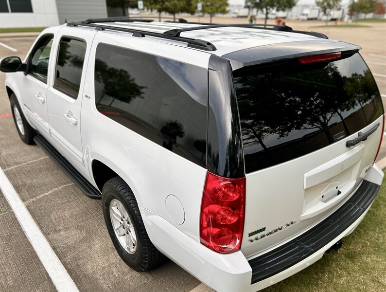 2010 GMC GMC YUKON XL SLT NAV DVD BOSE HTD COOL SEATS R-CAM 7 PASSENGER   - Photo 25 - Stafford, TX 77477
