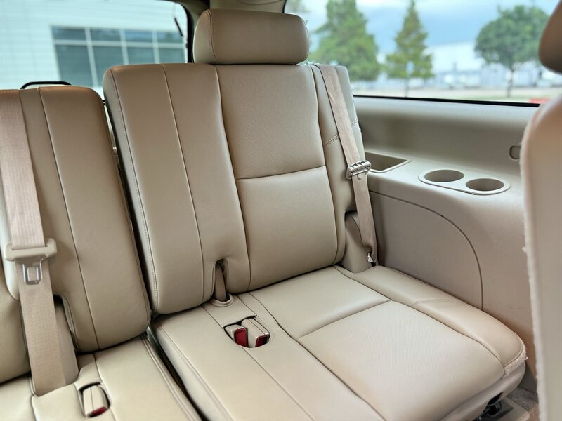 2010 GMC GMC YUKON XL SLT NAV DVD BOSE HTD COOL SEATS R-CAM 7 PASSENGER   - Photo 73 - Stafford, TX 77477