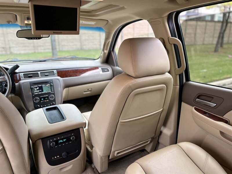 2010 GMC GMC YUKON XL SLT NAV DVD BOSE HTD COOL SEATS R-CAM 7 PASSENGER   - Photo 63 - Stafford, TX 77477