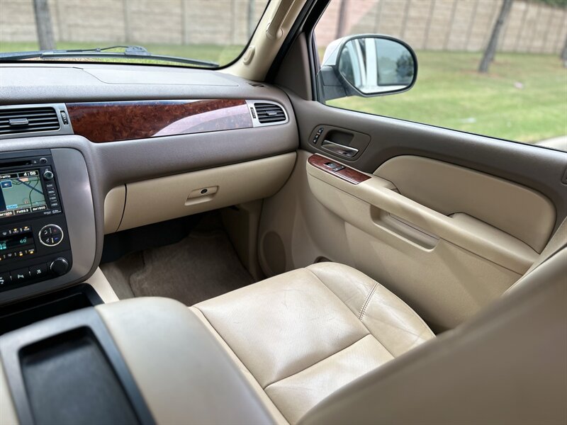 2010 GMC GMC YUKON XL SLT NAV DVD BOSE HTD COOL SEATS R-CAM 7 PASSENGER   - Photo 78 - Stafford, TX 77477