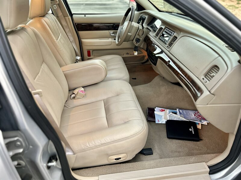 2009 Mercury MERCURY GRAND MARQUIS LS LEATHER WOOD ULTIMATE EDITION YouTube VIDEO   - Photo 37 - Stafford, TX 77477