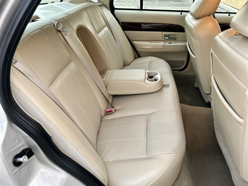 2009 Mercury MERCURY GRAND MARQUIS LS LEATHER WOOD ULTIMATE EDITION YouTube VIDEO   - Photo 43 - Stafford, TX 77477