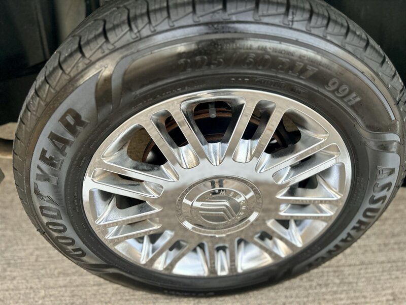 2009 Mercury MERCURY GRAND MARQUIS LS LEATHER WOOD ULTIMATE EDITION YouTube VIDEO   - Photo 72 - Stafford, TX 77477