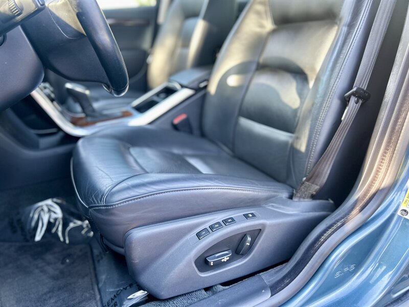 2014 Volvo VOLVO S80 T6 AWD PLATINUM NAVIGATION PRM SOUND R- CAM M.S.R.P. $50,115.00   - Photo 45 - Stafford, TX 77477