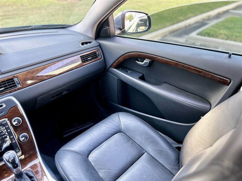 2014 Volvo VOLVO S80 T6 AWD PLATINUM NAVIGATION PRM SOUND R- CAM M.S.R.P. $50,115.00   - Photo 56 - Stafford, TX 77477