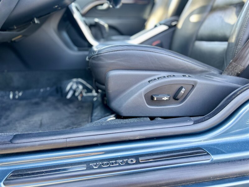 2014 Volvo VOLVO S80 T6 AWD PLATINUM NAVIGATION PRM SOUND R- CAM M.S.R.P. $50,115.00   - Photo 43 - Stafford, TX 77477