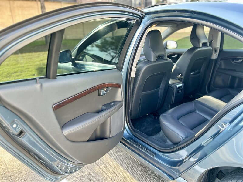 2014 Volvo VOLVO S80 T6 AWD PLATINUM NAVIGATION PRM SOUND R- CAM M.S.R.P. $50,115.00   - Photo 58 - Stafford, TX 77477