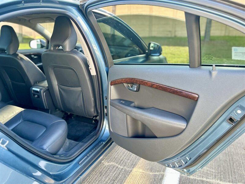 2014 Volvo VOLVO S80 T6 AWD PLATINUM NAVIGATION PRM SOUND R- CAM M.S.R.P. $50,115.00   - Photo 60 - Stafford, TX 77477