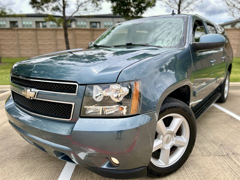 2008 Chevrolet CHEVROLET SUBURBAN LT LEATHER FOG LIGHTS DVD 5.3L V8 YOUTUBE VIDEO   - Photo 7 - Stafford, TX 77477