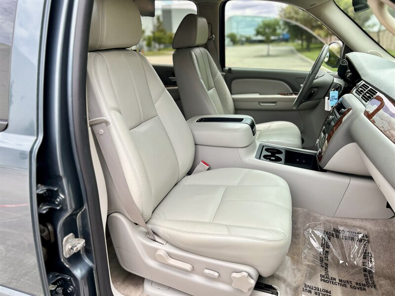 2008 Chevrolet CHEVROLET SUBURBAN LT LEATHER FOG LIGHTS DVD 5.3L V8 YOUTUBE VIDEO   - Photo 37 - Stafford, TX 77477