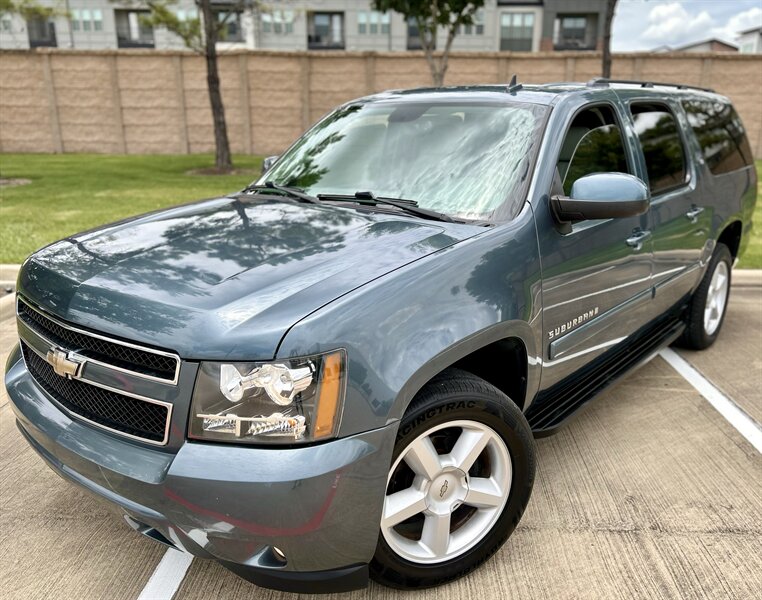 2008 Chevrolet CHEVROLET SUBURBAN LT LEATHER FOG LIGHTS DVD 5.3L V8 YOUTUBE VIDEO   - Photo 6 - Stafford, TX 77477