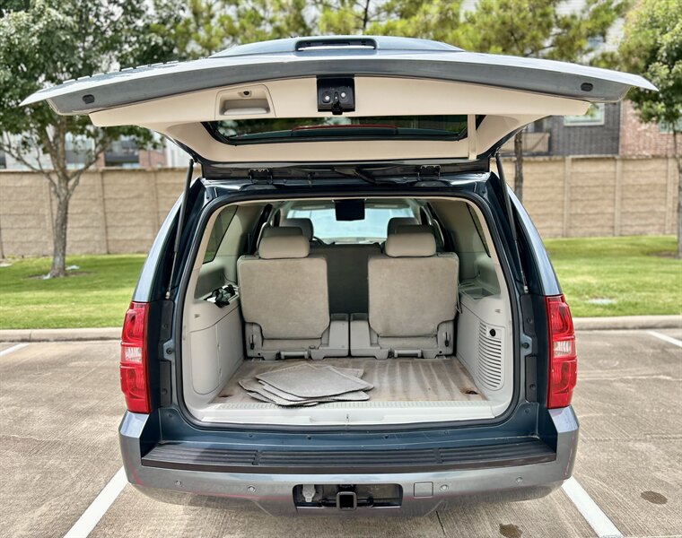 2008 Chevrolet CHEVROLET SUBURBAN LT LEATHER FOG LIGHTS DVD 5.3L V8 YOUTUBE VIDEO   - Photo 19 - Stafford, TX 77477