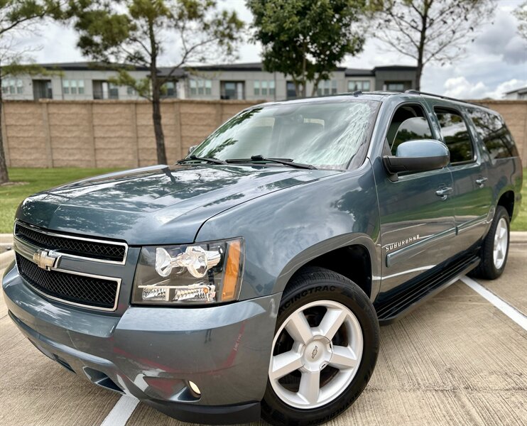 2008 Chevrolet CHEVROLET SUBURBAN LT LEATHER FOG LIGHTS DVD 5.3L V8 YOUTUBE VIDEO   - Photo 9 - Stafford, TX 77477