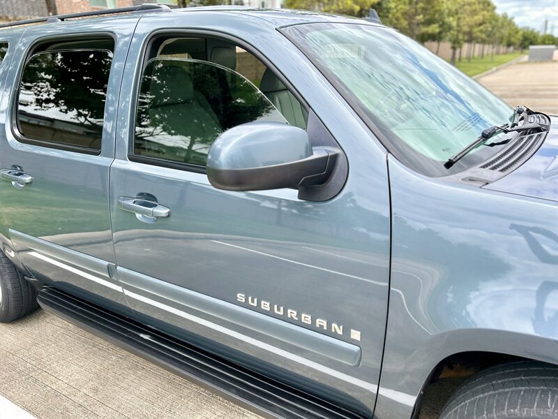 2008 Chevrolet CHEVROLET SUBURBAN LT LEATHER FOG LIGHTS DVD 5.3L V8 YOUTUBE VIDEO   - Photo 64 - Stafford, TX 77477