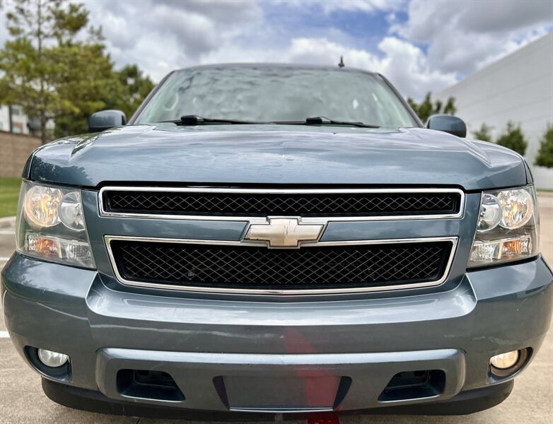 2008 Chevrolet CHEVROLET SUBURBAN LT LEATHER FOG LIGHTS DVD 5.3L V8 YOUTUBE VIDEO   - Photo 10 - Stafford, TX 77477