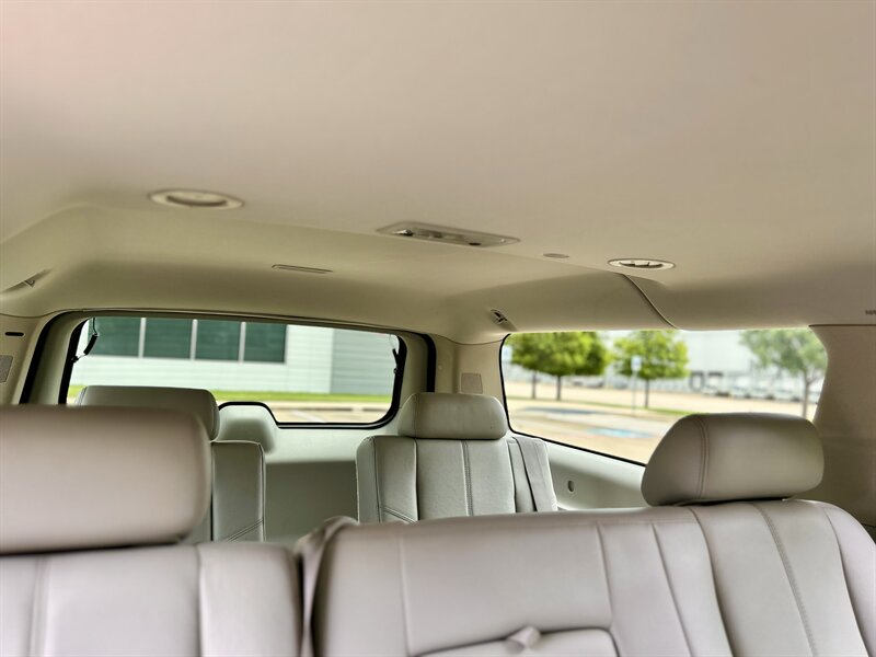 2008 Chevrolet CHEVROLET SUBURBAN LT LEATHER FOG LIGHTS DVD 5.3L V8 YOUTUBE VIDEO   - Photo 58 - Stafford, TX 77477