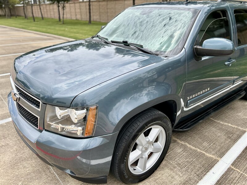 2008 Chevrolet CHEVROLET SUBURBAN LT LEATHER FOG LIGHTS DVD 5.3L V8 YOUTUBE VIDEO   - Photo 68 - Stafford, TX 77477